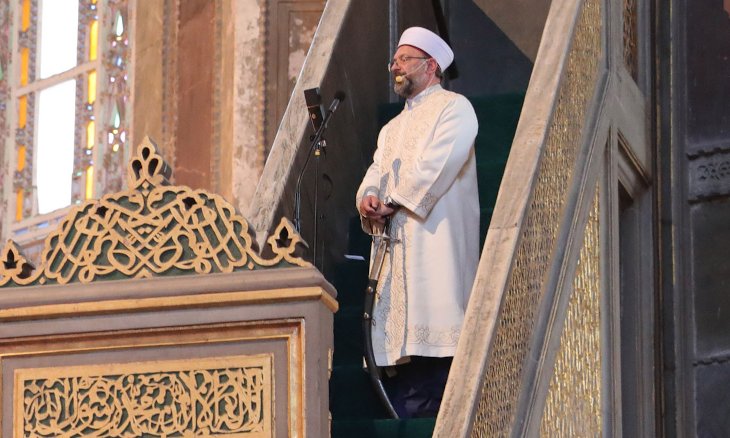 Turkey's top religious authority head delivers Friday sermon at ...